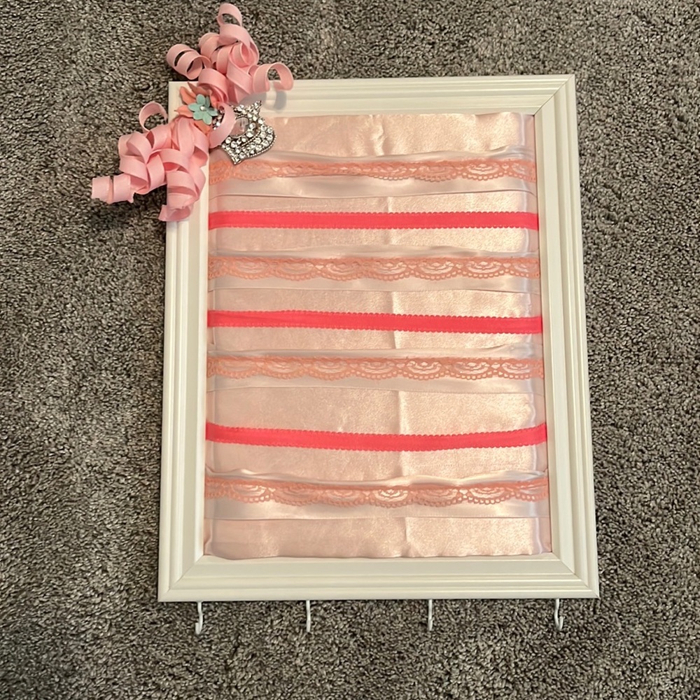 Baby girl bow and headband holder